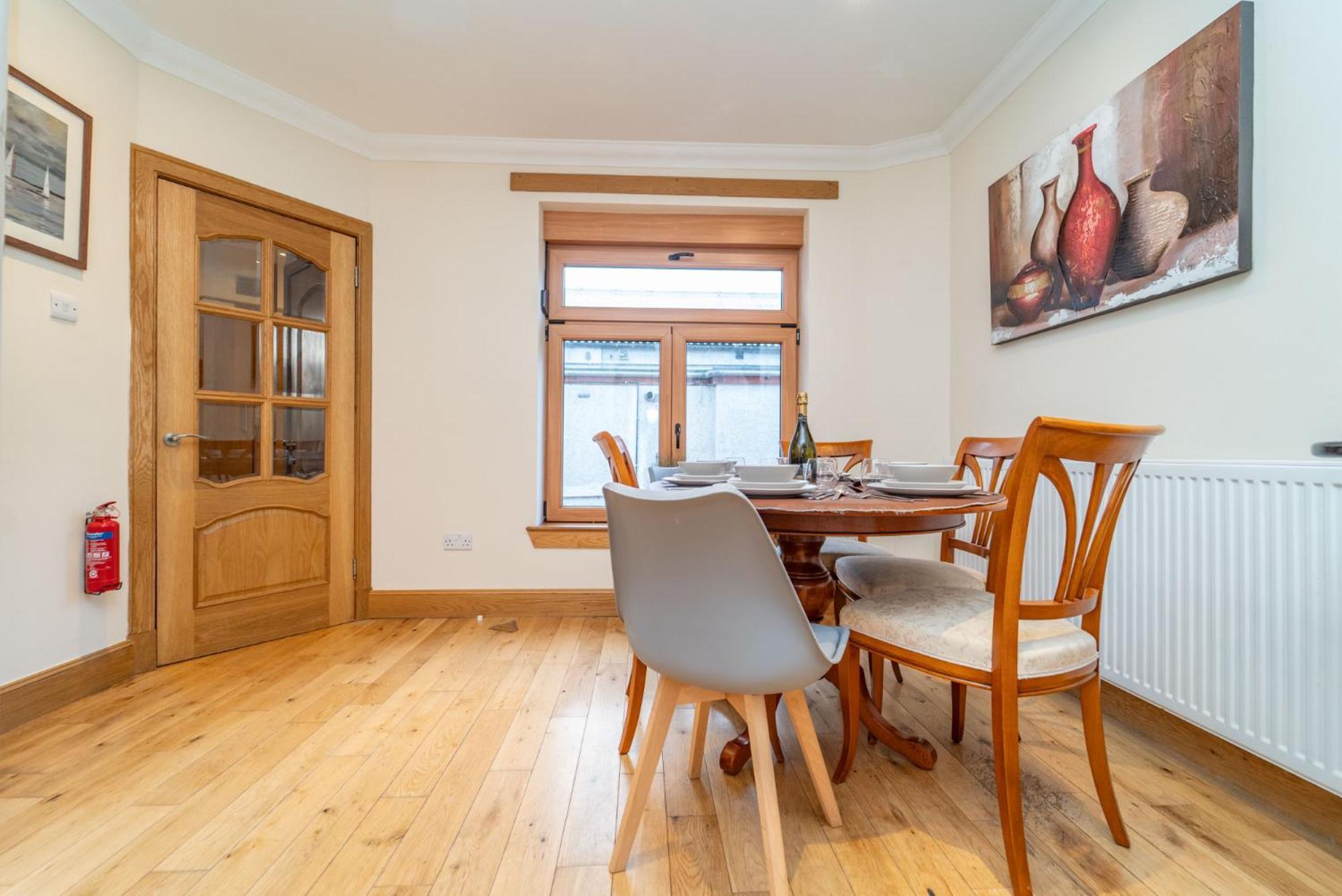 Apartmán Spacious 3 Bed Townhouse With Parking Edinburgh Exteriér fotografie